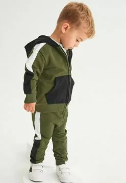 Next Kinder SET - Trainingsanzug - Green