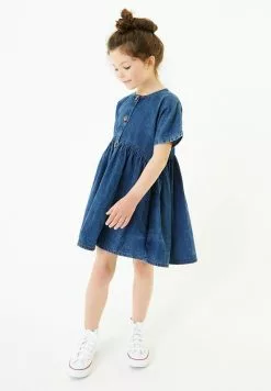 Next RELAXED - Jeanskleid - Bleached Denim | Kinder