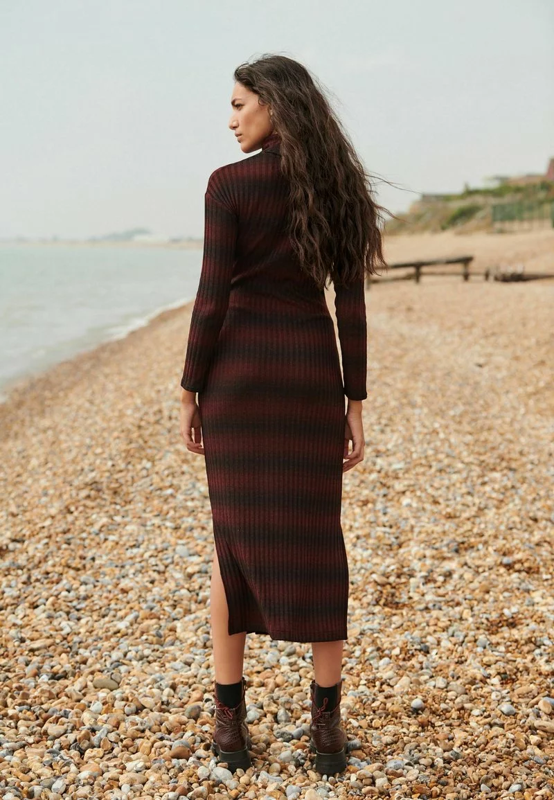 Next Damen Strandaccessoire - Berry 3 Next Damen Strandaccessoire - Berry – Bild 3