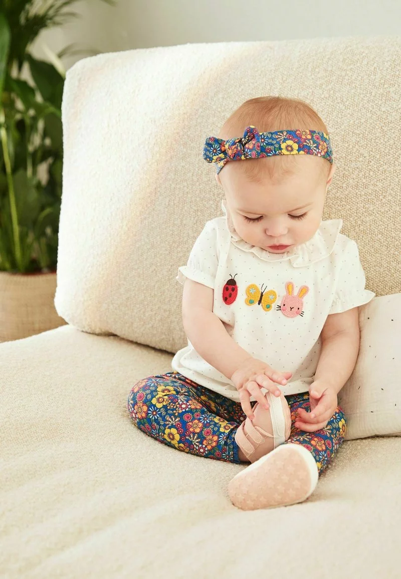 Next Kinder SET (0MTHS-3YRS) - Leggings - Hosen - White And Blue Floral Character 3 Next Kinder SET (0MTHS-3YRS) - Leggings - Hosen - White And Blue Floral Character – Bild 3