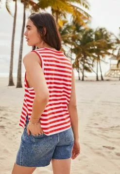 Next Damen Top - White. Red 6 Next Damen Top - White. Red -Next Großes Kaufhaus 2ac8c5430ea049e5ba3f4aebad8f5bbd