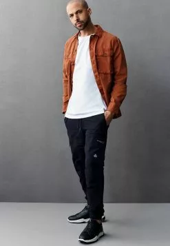 Next Herren LIGHTWEIGHT - Leichte Jacke - Rust Red Twin Pocket