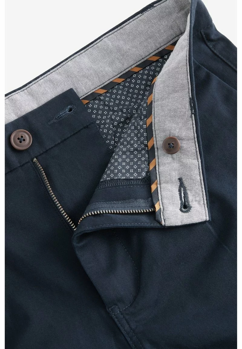 Next Herren SLIM FIT - Shorts - Navy Pleated 6 Next Herren SLIM FIT - Shorts - Navy Pleated – Bild 6