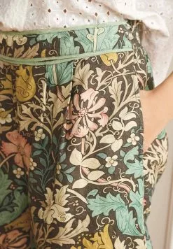 Next Damen Shorts - Morris Co Floral 8 Next Damen Shorts - Morris Co Floral -Next Großes Kaufhaus 348192c89b234fe4ad2e8ea63eaad957