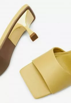 Next FOREVER COMFORT SUPER SQUARE - Riemensandalette - Yellow | Damen -Next Großes Kaufhaus 34dedfd13ff54ed3865f385543b4331b