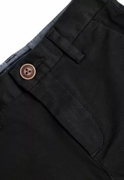Next Kinder Chino - Black -Next Großes Kaufhaus 3b58518ef9384aa18fd39c6117dd71e3