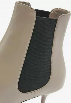 Next Damen Stiefelette - Nude 7 Next Damen Stiefelette - Nude -Next Großes Kaufhaus 3e40dfcf93314e9da26741fb6c5f8a92