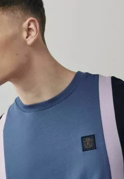 Next Herren BLOCKED - T-Shirt Print - Denim Blue Purple 8 Next Herren BLOCKED - T-Shirt Print - Denim Blue Purple -Next Großes Kaufhaus 3f17632a073a4e6590ec2c0ae1c7a24c