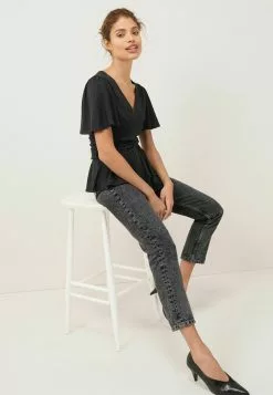 Next Damen V-NECK BALLET TOP - Bluse - Black 10 Next Damen V-NECK BALLET TOP - Bluse - Black -Next Großes Kaufhaus 3fc1d286b65c4b5bbc6932db78cf7bac