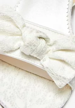 Next Kinder OCCASION GLITTER HEEL MARY JANE - Riemchenballerina - White -Next Großes Kaufhaus 419e5b456ad04bb08fa6f41d1e8ef658