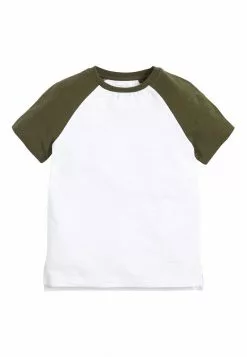 Next Kinder CAMOUFLAGE 3 PACK CAMO SHORT SLEEVE RAGLAN T-SHIRTS (3-16YRS) - T-Shirt Print - Black 9 Next Kinder CAMOUFLAGE 3 PACK CAMO SHORT SLEEVE RAGLAN T-SHIRTS (3-16YRS) - T-Shirt Print - Black -Next Großes Kaufhaus 4337b91d0c504d2f902229b4f6b054ef