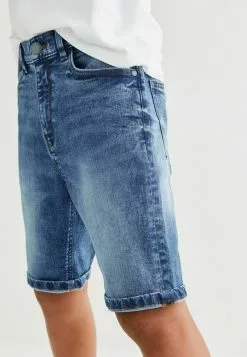 Next Kinder Jeans Shorts - Light Blue -Next Großes Kaufhaus 47f4e174db8044e18fb8602193261066