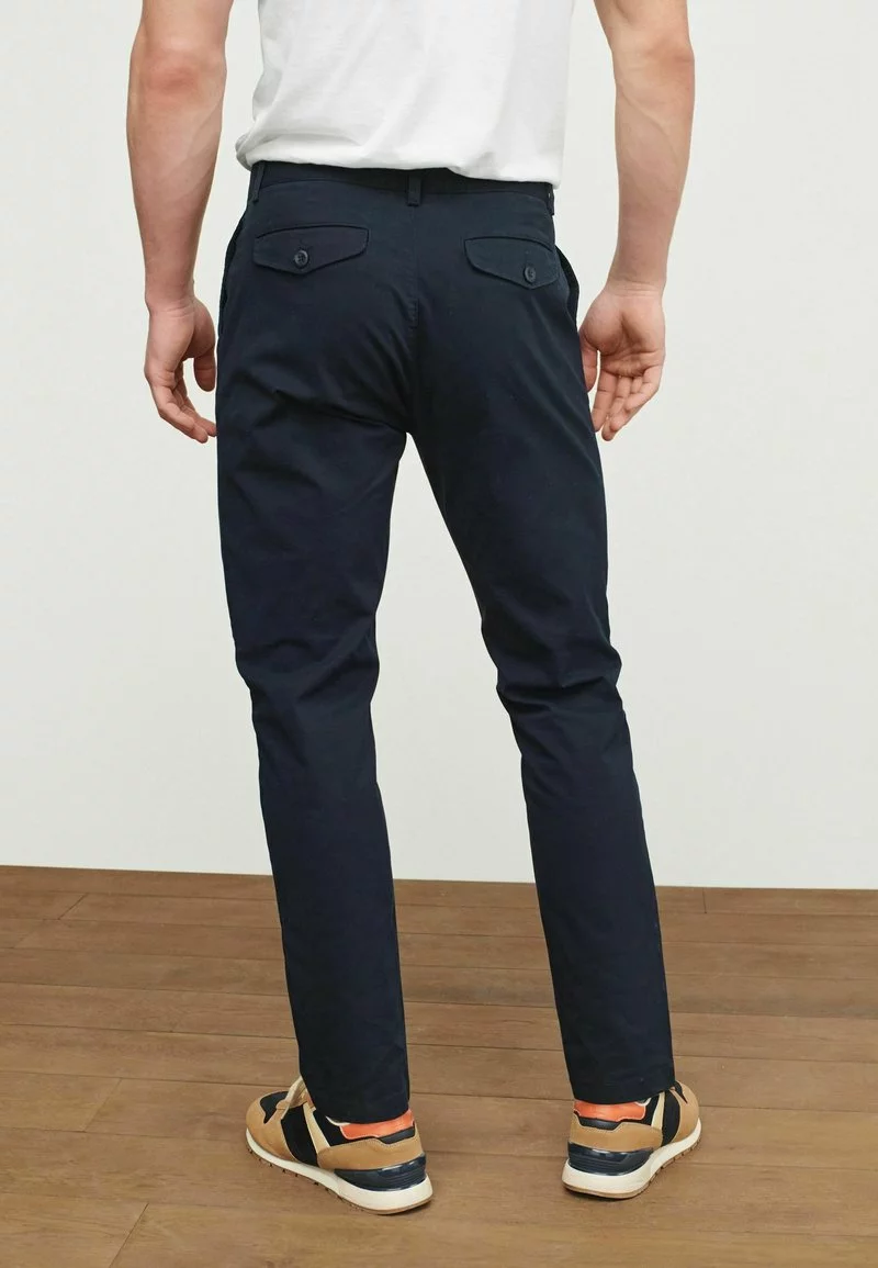 Next Herren PLEATED STRETCH - Stoffhose - Navy Blue 2 Next Herren PLEATED STRETCH - Stoffhose - Navy Blue – Bild 2