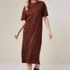 Next Damen SHORT SLEEVE - Jerseykleid - Chocolate Brown