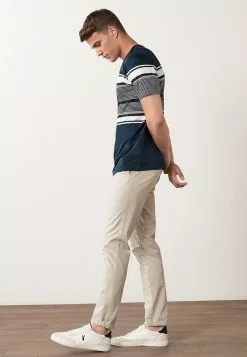 Next Herren T-Shirt Print - Multi Coloured -Next Großes Kaufhaus 56eae93653e04ebcb81b43efc4ca56fb