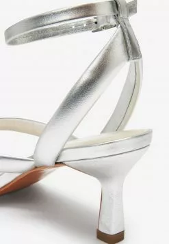 Next Damen SIGNATURE TOE POST - Pumps - Silvercoloured 5 Next Damen SIGNATURE TOE POST - Pumps - Silvercoloured -Next Großes Kaufhaus 5777c9d4093949b58fdd83414b13edaa