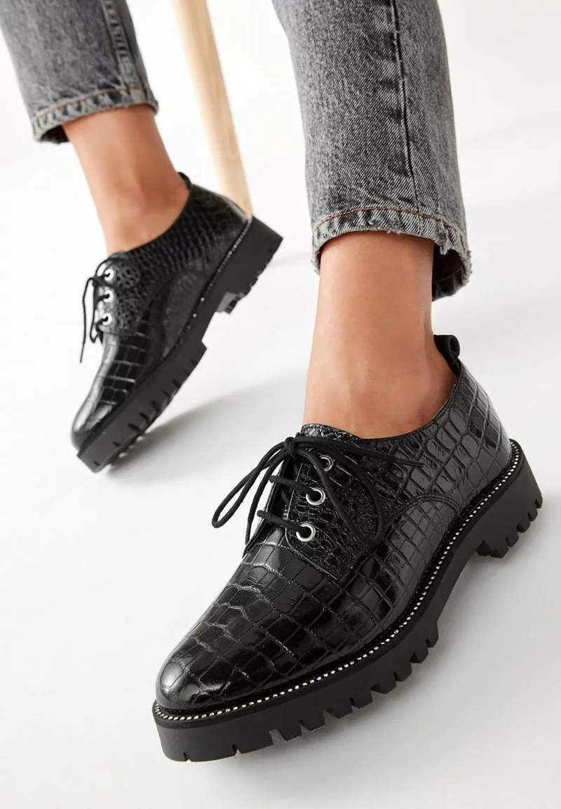 Next Damen Schnürer - Black 1 Next Damen Schnürer - Black