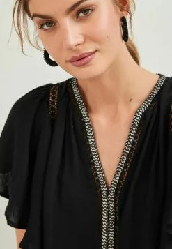 Next FLUTTER - Bluse - Black | Damen 8 Next FLUTTER - Bluse - Black | Damen -Next Großes Kaufhaus 5ae978efbdaf4a4caffa93d065cbe0fe