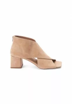 Next Damen FOREVER COMFORT CROSSOVER - Schaftsandale - Camel Brown