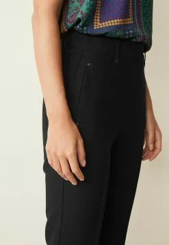 Next Damen Stoffhose - Black 6 Next Damen Stoffhose - Black -Next Großes Kaufhaus 6aa1679f9dd1446282b3e462ee399ab4