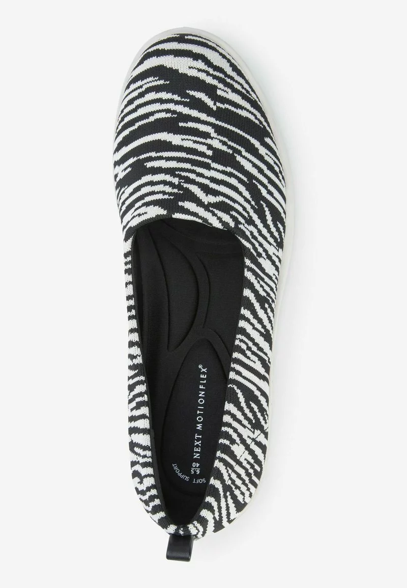 Next Damen MOTION FLEX FLYKNIT - Klassischer Ballerina - Zebra 3 Next Damen MOTION FLEX FLYKNIT - Klassischer Ballerina - Zebra – Bild 3