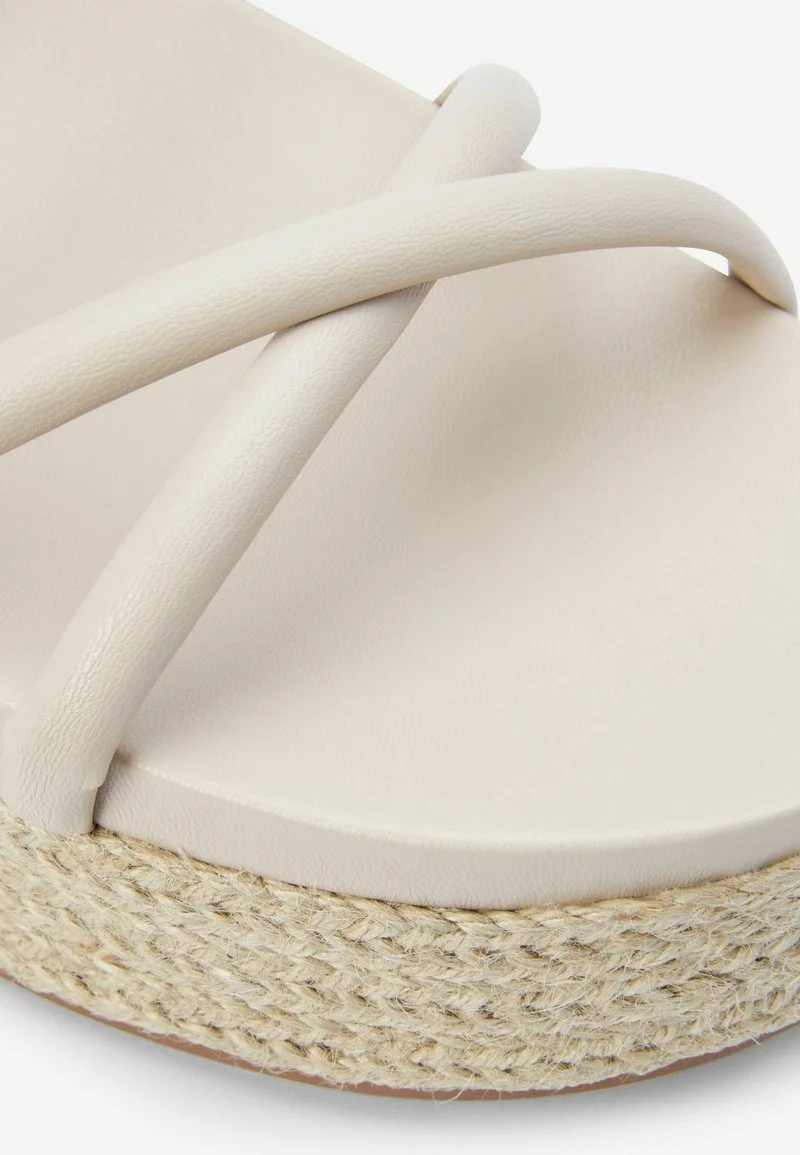 Next Damen Plateausandalette - White 4 Next Damen Plateausandalette - White – Bild 4