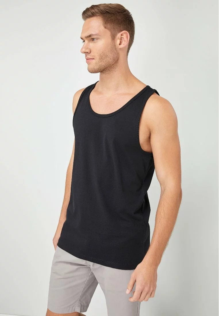 Next Herren Top - Black 1 Next Herren Top - Black