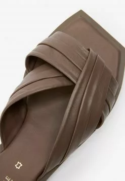 Next Damen Pantolette Flach - Taupe 9 Next Damen Pantolette Flach - Taupe -Next Großes Kaufhaus 723890d1b2e240e8b3d356c0ef036284