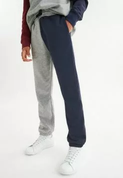 Next Kinder VARSITY - Sweatshirt - Grey 6 Next Kinder VARSITY - Sweatshirt - Grey -Next Großes Kaufhaus 788061c7f9774c8b9356ac5bede2826d