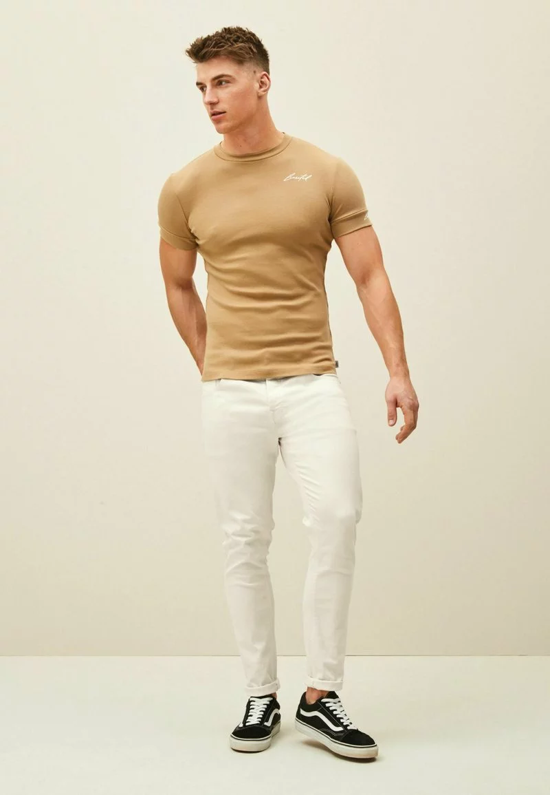 Next Herren SLOGAN SHORT SLEEVE - T-Shirt Print - Tan 1 Next Herren SLOGAN SHORT SLEEVE - T-Shirt Print - Tan