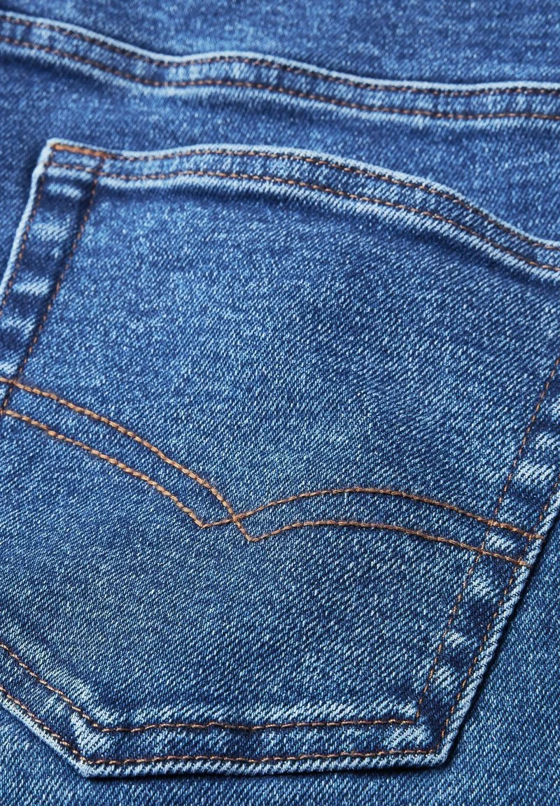 Next ESSENTIAL STRETCH - Jeans Tapered Fit - Blue Denim | Herren 6 Next ESSENTIAL STRETCH - Jeans Tapered Fit - Blue Denim | Herren – Bild 6