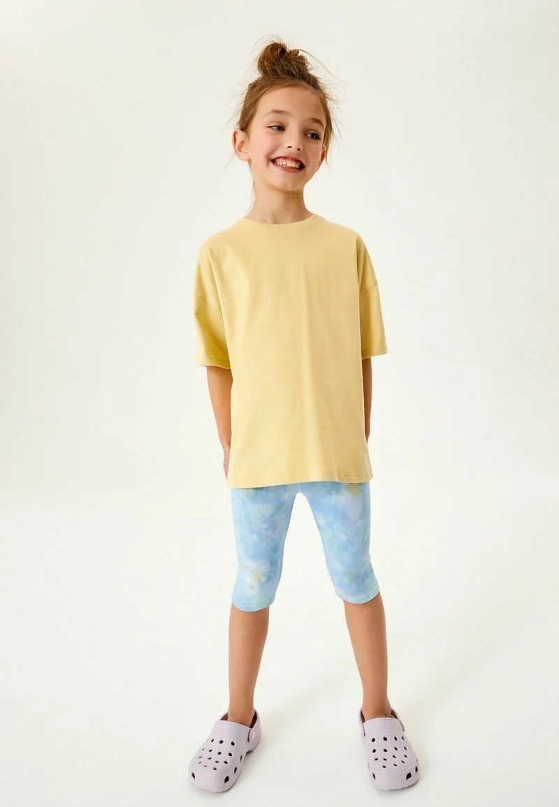 Next Kinder CROPPED - Shorts - Blue 1 Next Kinder CROPPED - Shorts - Blue
