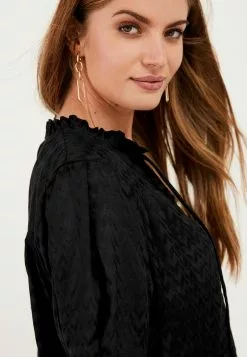 Next Damen Hemdbluse - Black 6 Next Damen Hemdbluse - Black -Next Großes Kaufhaus 8a6a90bb2cbf459faaf357bebf10b60c