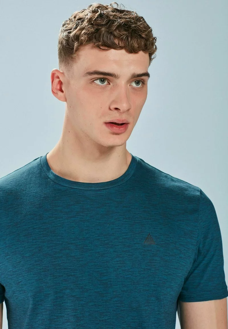 Next ACTIVE SPORTS - T-Shirt Print - Dark Blue | Herren 4 Next ACTIVE SPORTS - T-Shirt Print - Dark Blue | Herren – Bild 4
