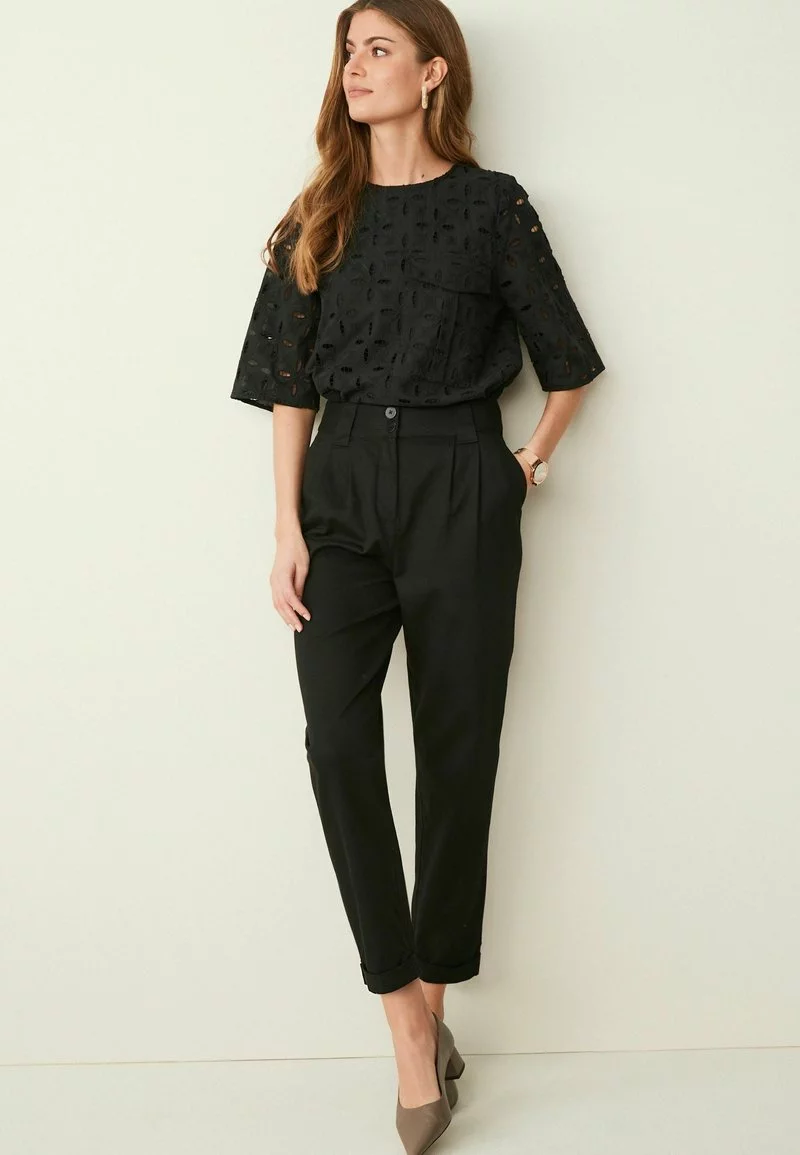 Next Damen IM TAPERED FIT - Chino - Black 2 Next Damen IM TAPERED FIT - Chino - Black – Bild 2