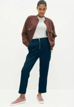 Next Damen ZIP FRONT TAPER LEG - Stoffhose - Dark Blue 6 Next Damen ZIP FRONT TAPER LEG - Stoffhose - Dark Blue -Next Großes Kaufhaus 8f0fef3942c94dadb2e073072ac37f92