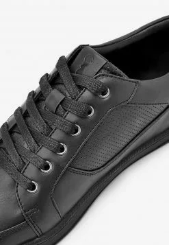 Next Herren TAN PERFORATED TRAINERS - Sneaker Low - Black 8 Next Herren TAN PERFORATED TRAINERS - Sneaker Low - Black -Next Großes Kaufhaus 959a40fb2ebe40c1b136793dc1832883