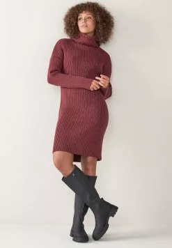 Next Damen CHUNKY - Strickkleid - Berry