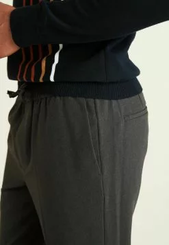 Next Herren Stoffhose - Grey 8 Next Herren Stoffhose - Grey -Next Großes Kaufhaus 97ef15d759fd46abb27e8f28dac00cf4