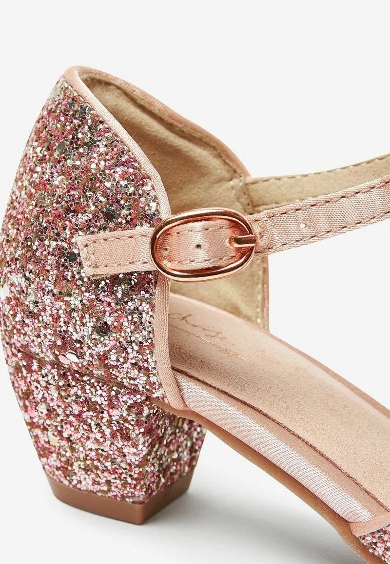 Next Kinder OCCASION GLITTER HEEL MARY JANE - Riemchenballerina - Rose Gold Pink Glitter 4 Next Kinder OCCASION GLITTER HEEL MARY JANE - Riemchenballerina - Rose Gold Pink Glitter – Bild 4