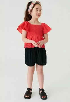 Next Kinder Shorts - Black