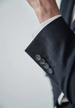 Next Herren NAVY/BLACK TAILORED FIT CHECK SUIT: JACKET - Anzugsakko - Blue -Next Großes Kaufhaus a3b7b26f6bca49a8b280d0d6d0613860