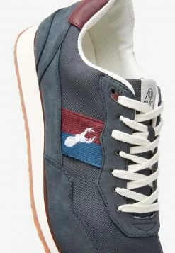 Next NAVY RETRO RUNNER TRAINERS - Sneaker Low - Blue | Herren 11 Next NAVY RETRO RUNNER TRAINERS - Sneaker Low - Blue | Herren -Next Großes Kaufhaus a6f1841a47214d15a9689b62b250cb20