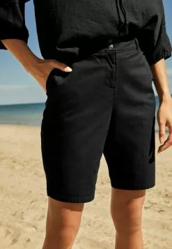 Next Damen Shorts - Black 7 Next Damen Shorts - Black -Next Großes Kaufhaus ac2b2bfaa2794a4b8a219f1dff125cfa