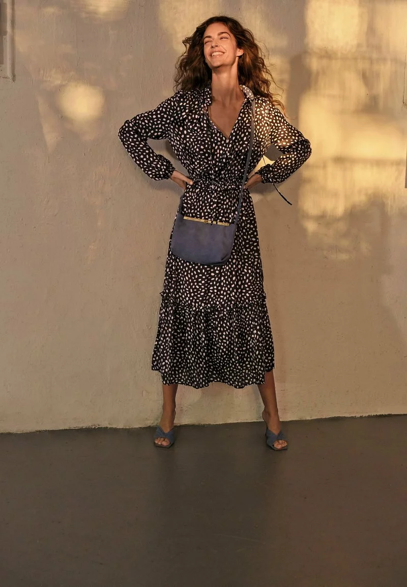 Next Damen SATIN TIE NECK - Freizeitkleid - Black 1 Next Damen SATIN TIE NECK - Freizeitkleid - Black