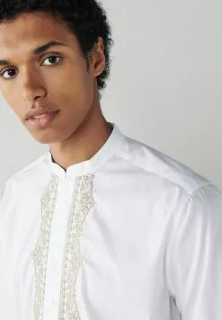 Next Herren EMBROIDERED REGULAR LENGTH KURTA - Hemd - White -Next Großes Kaufhaus b15f8facac0f4fffadf843927f6e7501
