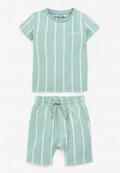 Next Kinder VERTICAL STRIPE SET - Shorts - Blue 9 Next Kinder VERTICAL STRIPE SET - Shorts - Blue -Next Großes Kaufhaus b3b697ebbada43c6afd388d9a9af4368
