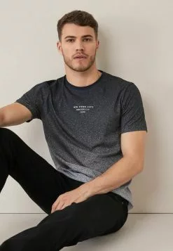 Next Herren T-Shirt Print - Black 8 Next Herren T-Shirt Print - Black -Next Großes Kaufhaus b69d3e0f79114d22afff208e5af24068