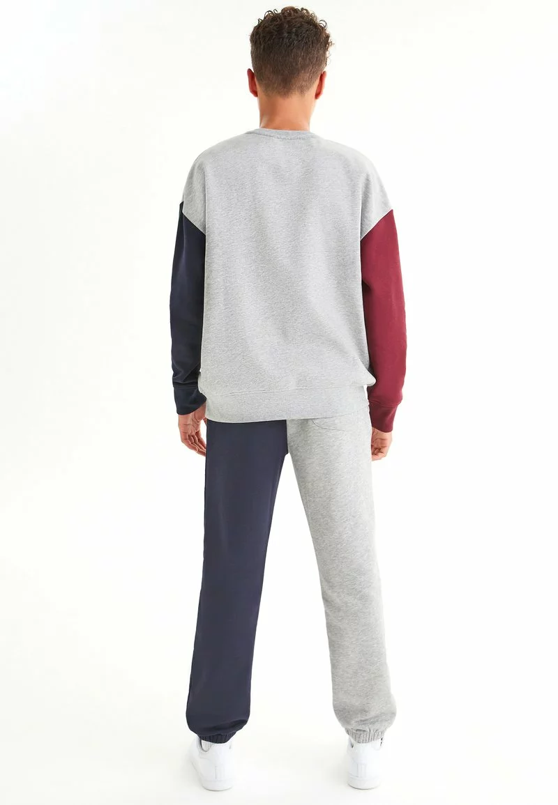 Next Kinder VARSITY - Sweatshirt - Grey 4 Next Kinder VARSITY - Sweatshirt - Grey – Bild 4