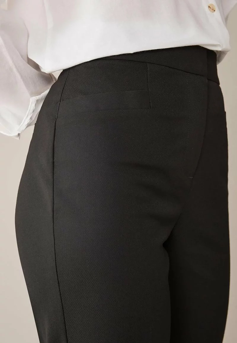 Next Damen Stoffhose - Black 5 Next Damen Stoffhose - Black – Bild 5